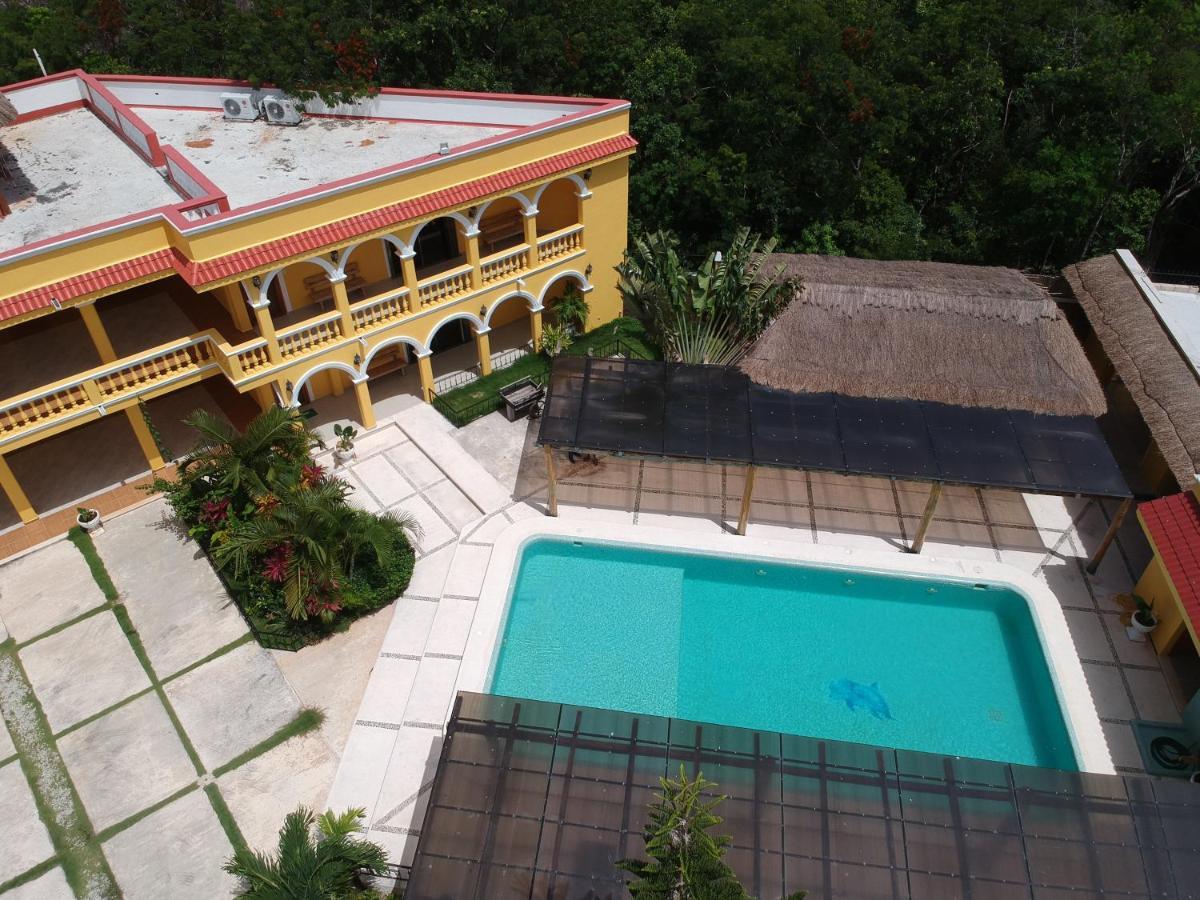 Hotel Scarlette ตูลุม ภายนอก รูปภาพ