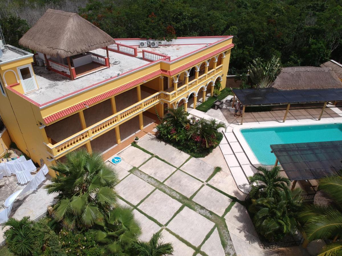 Hotel Scarlette ตูลุม ภายนอก รูปภาพ
