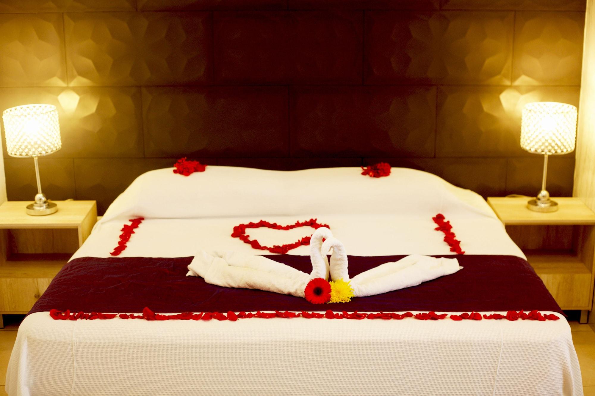 Hotel Scarlette ตูลุม ภายนอก รูปภาพ